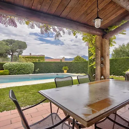 Grands Espaces Villa *